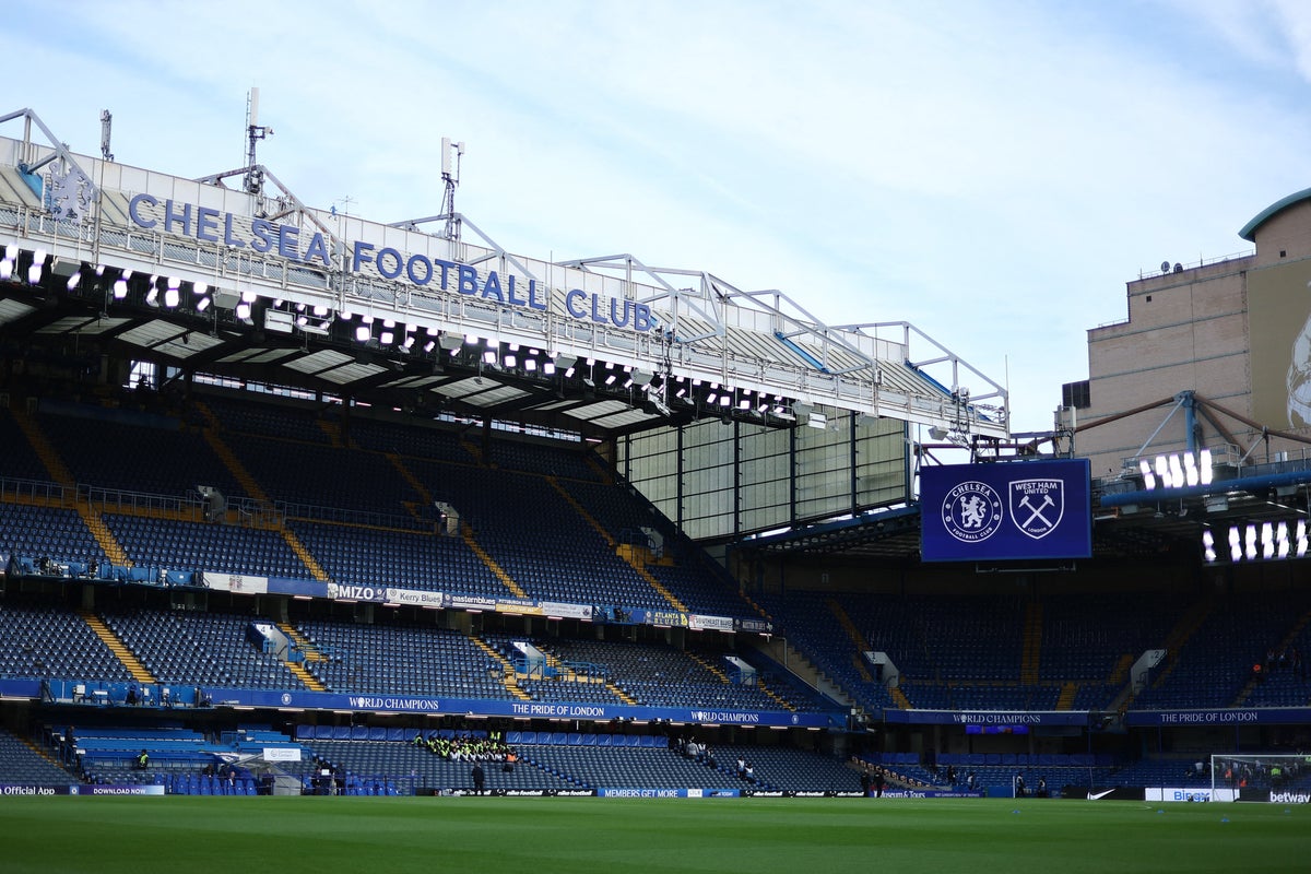 Chelsea vs West Ham live: Rosenior facing Palmer decision as London clubs clash in Premier League