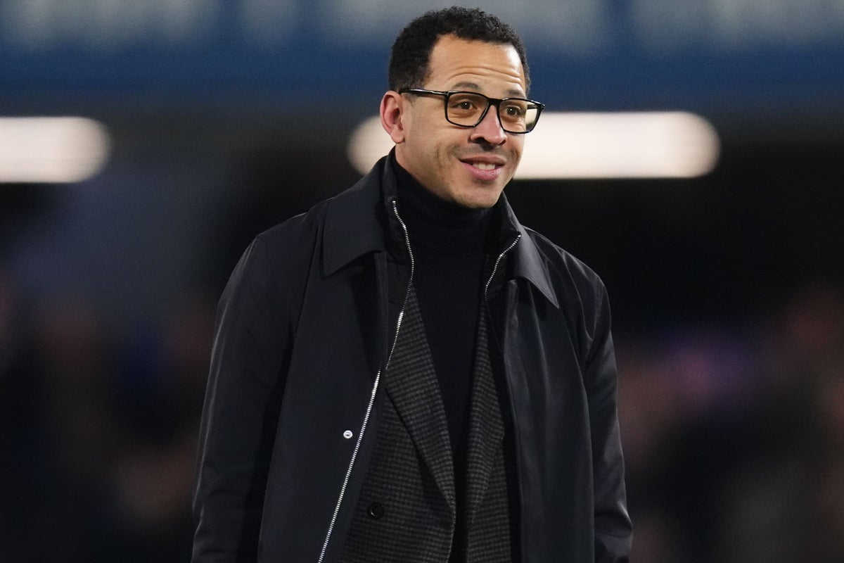 Liam Rosenior defends substituted Chelsea players after second-half comeback