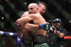 Alexander Volkanovski does the double over Diego Lopes in UFC 325 title defence