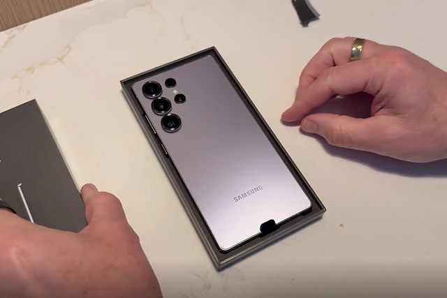 <p>A new series of Galaxy phones are on their way </p>