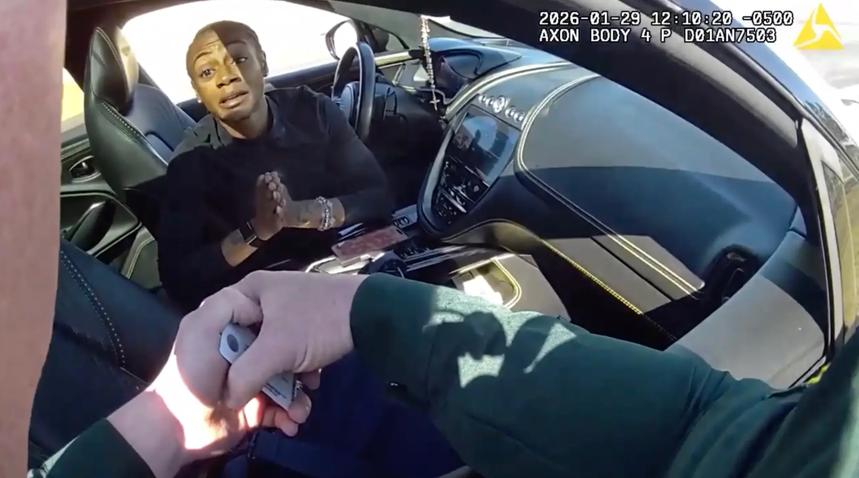 <p>Olympian Sha’Carri Richardson pulled over by police</p>