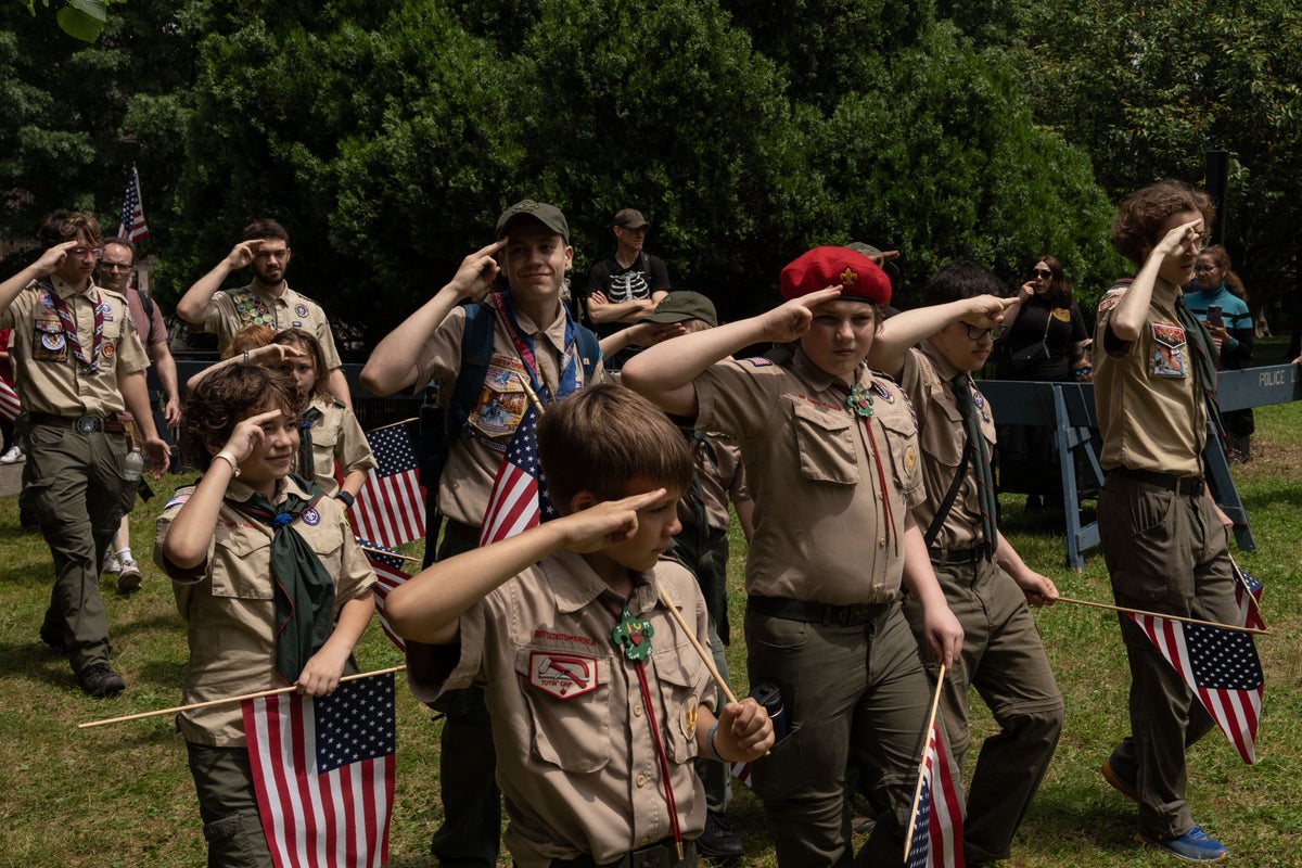 Pentagon threatens to pull military support from Boy Scouts unless they restore ‘core values’ - The Independent