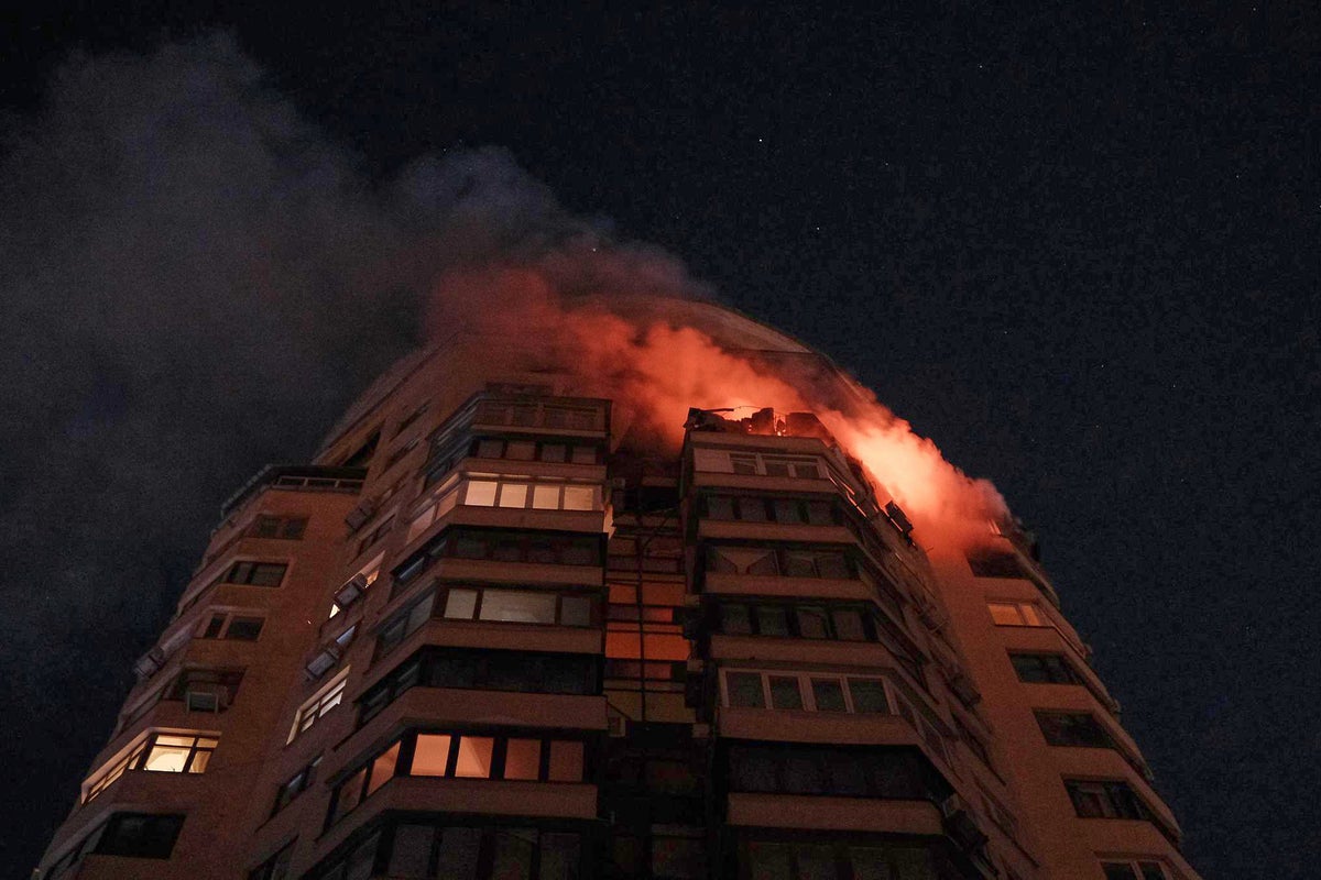 Ukraine-Russia war latest: Trump claims Putin ‘kept his word’ despite massive attack on eve of peace talks – UK Times Ukraine-Russia war latest: Trump claims Putin ‘kept his word’ despite massive attack on eve of peace talks – UK Times