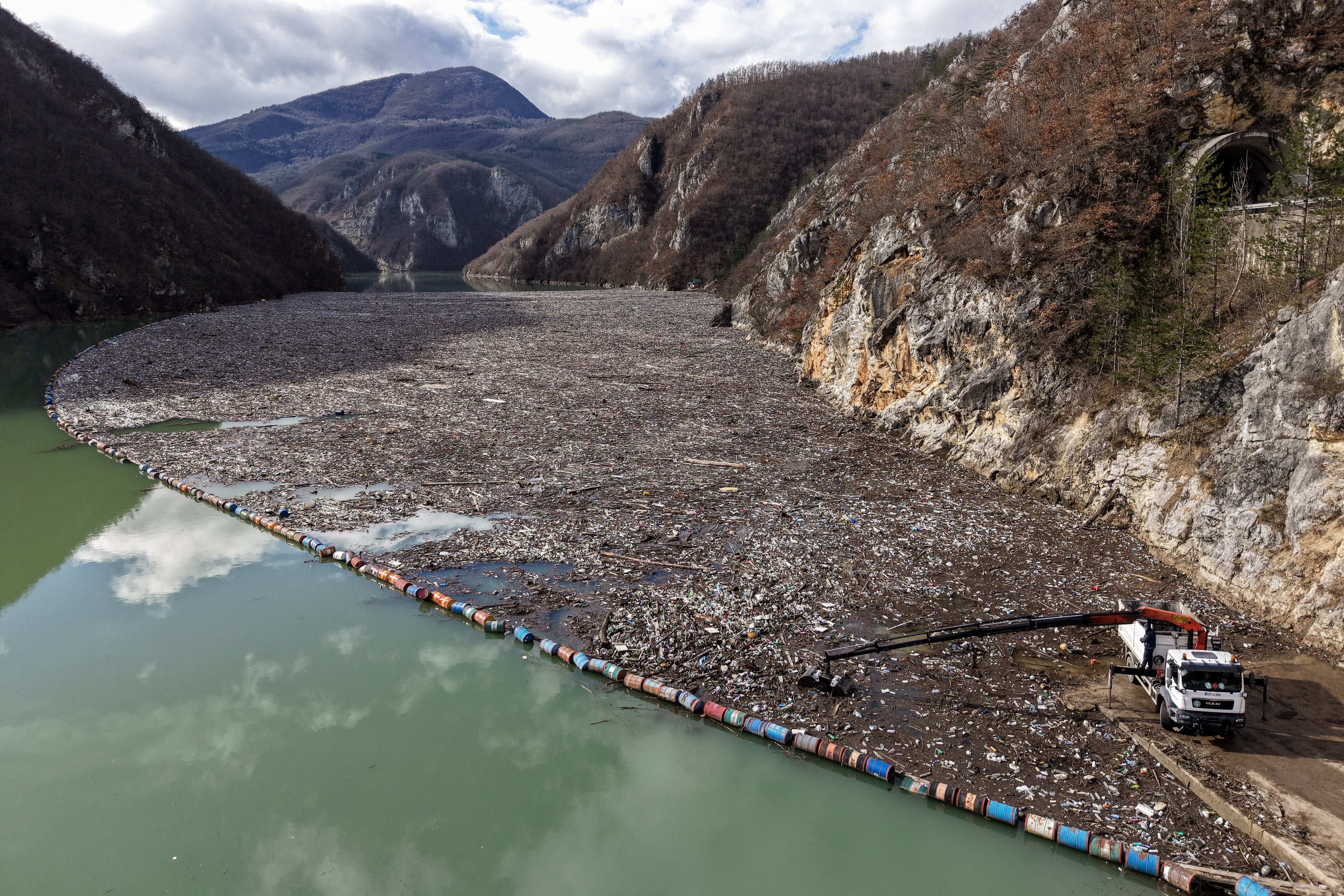 <p>An aerial view shows tons of waste filling the Drina river in Visegrad, Bosnia, </p>