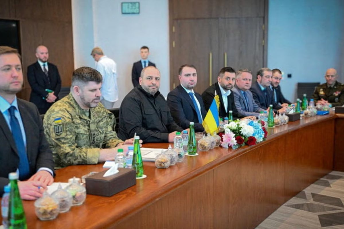 Ukraine-Russia: Zelensky says 55,000 Ukrainian soldiers killed in war as Kremlin vows to fight on