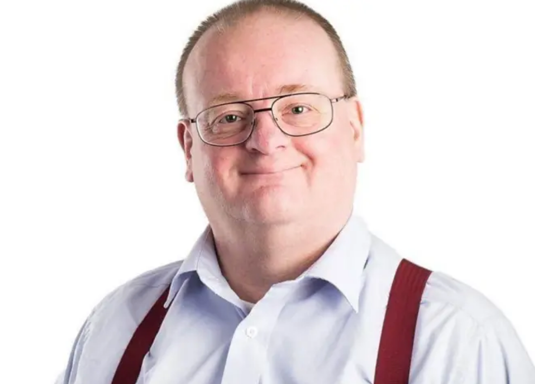 <p>BBC Radio star Phil Taylor has died, aged 62 </p>