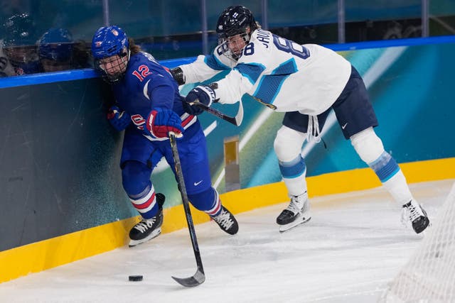 HOCKEY FEMENINO EEUU FINLANDIA
