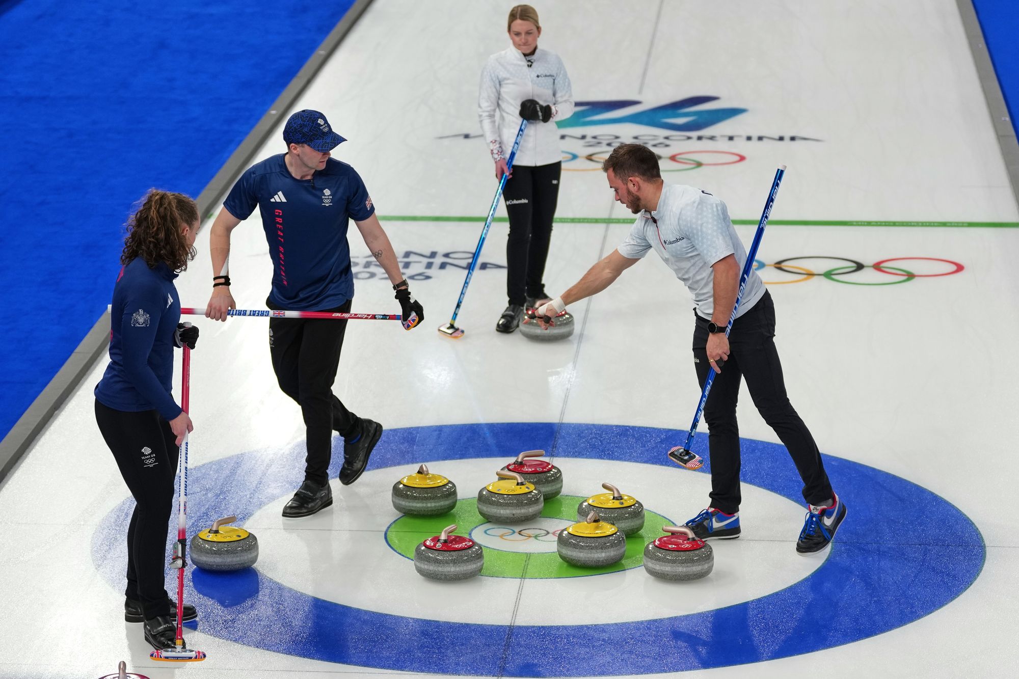 The British duo defeated the only other unbeaten team, the USA, 6-4 on Saturday afternoon