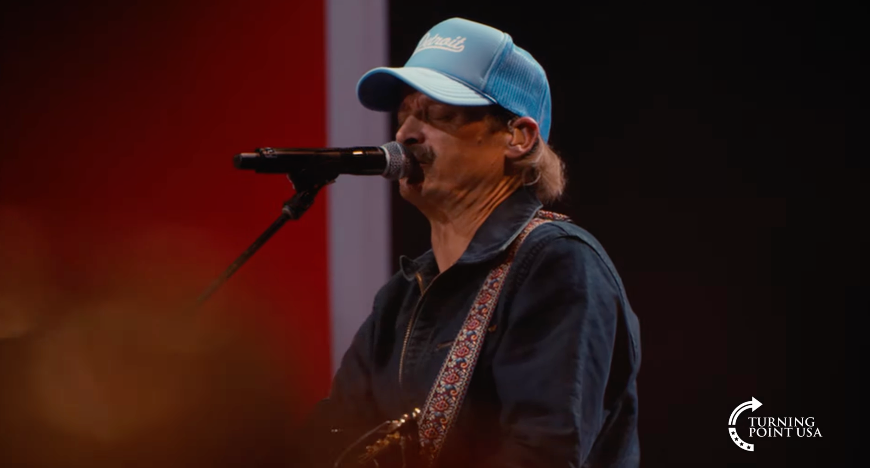 Kid Rock, a strong supporter of President Trump, took the stage last