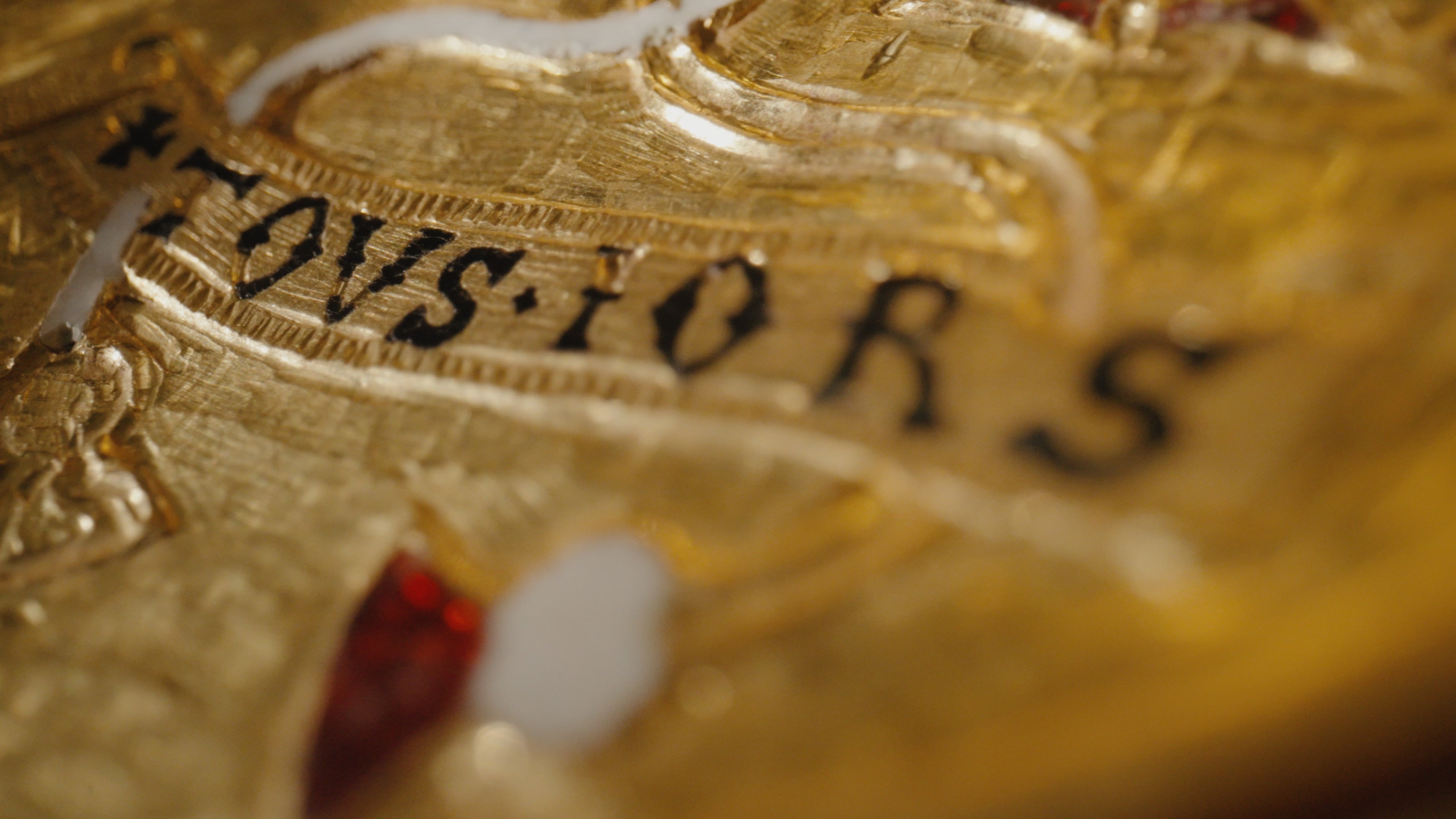 The London museum launched an appeal in October as it was keen to save the Tudor Heart, which was discovered by a metal detectorist in 2019, as it says there are very few artefacts relating to the pair's marriage