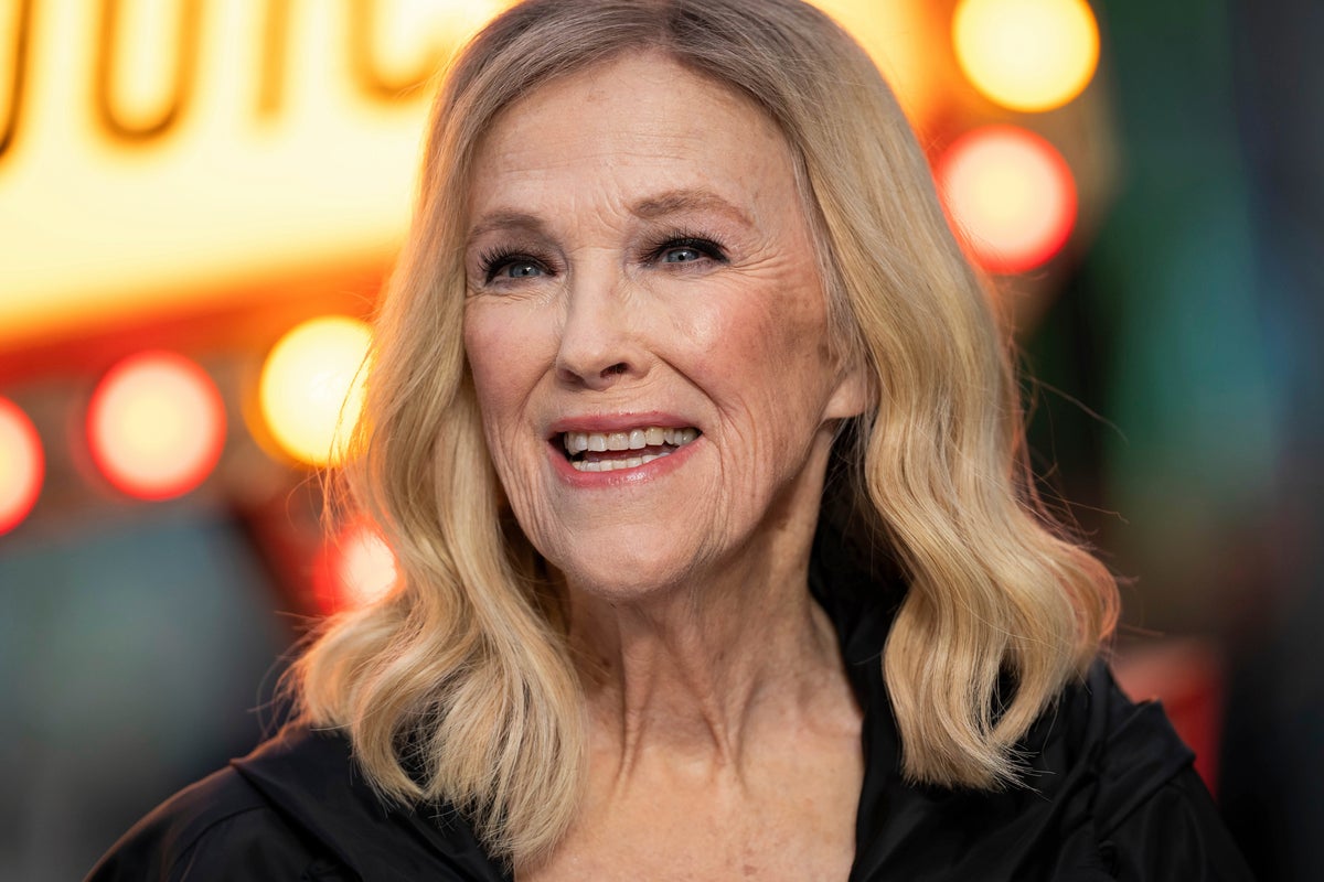 Catherine O’Hara wins Actor Award for The Studio weeks after death aged 71 – UK Times