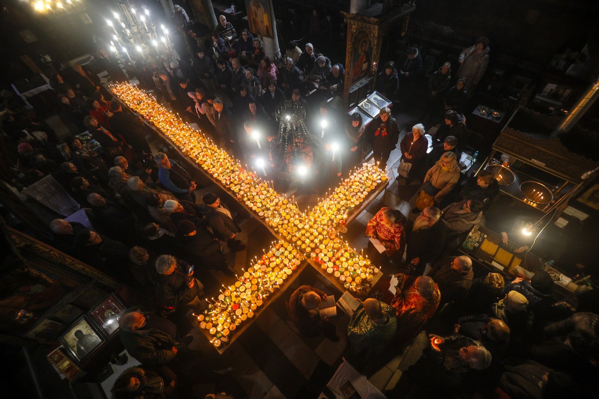 Bulgarians pray for bees and bless honey on St. Haralambos Day