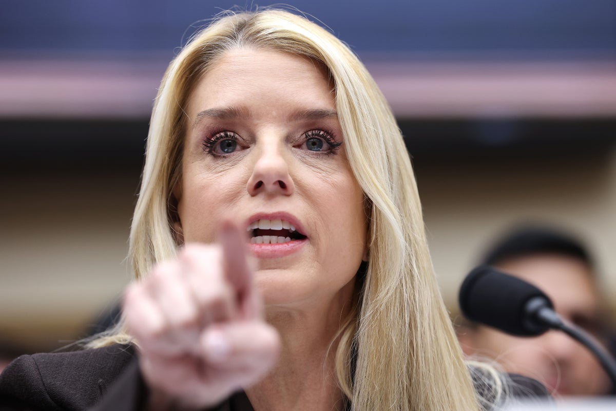 Pam Bondi pushes back at lawmakers while dodging Epstein questions during hearing – UK Times Pam Bondi pushes back at lawmakers while dodging Epstein questions during hearing – UK Times