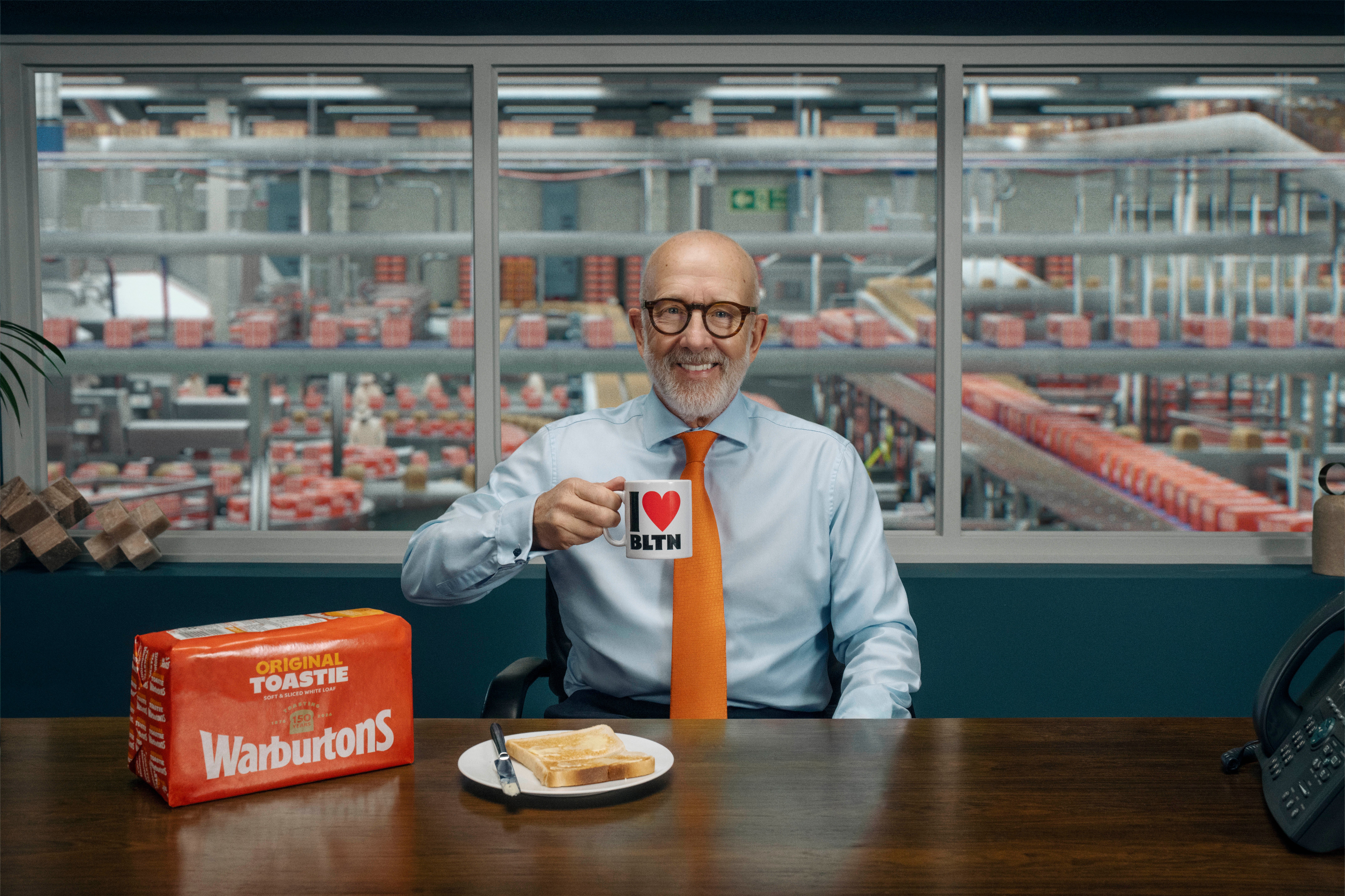 John Warburton protagonista del nuovo spot televisivo