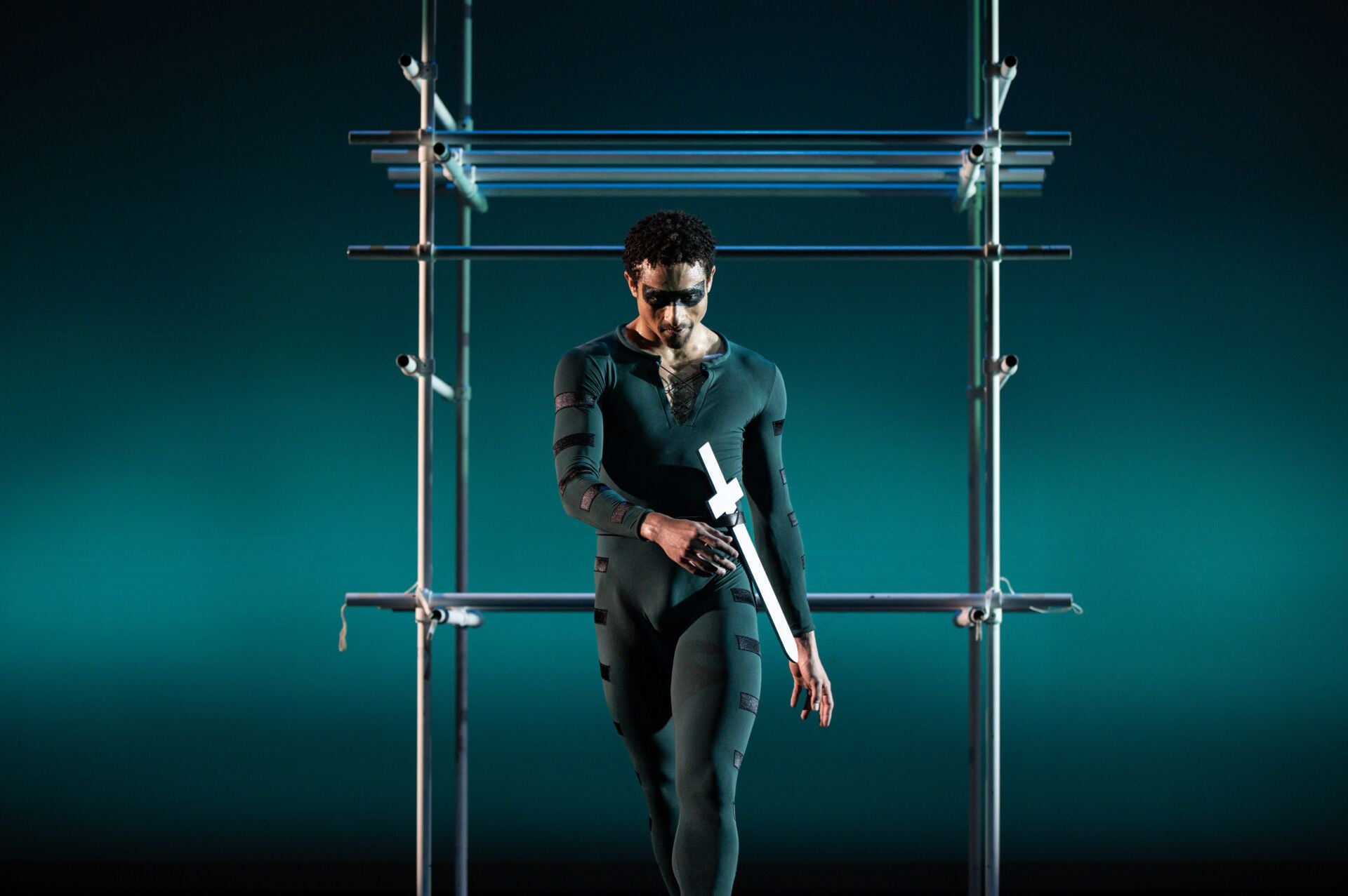 <p>Patricio Revé as Brighella in ‘Pierrot Lunaire’</p>