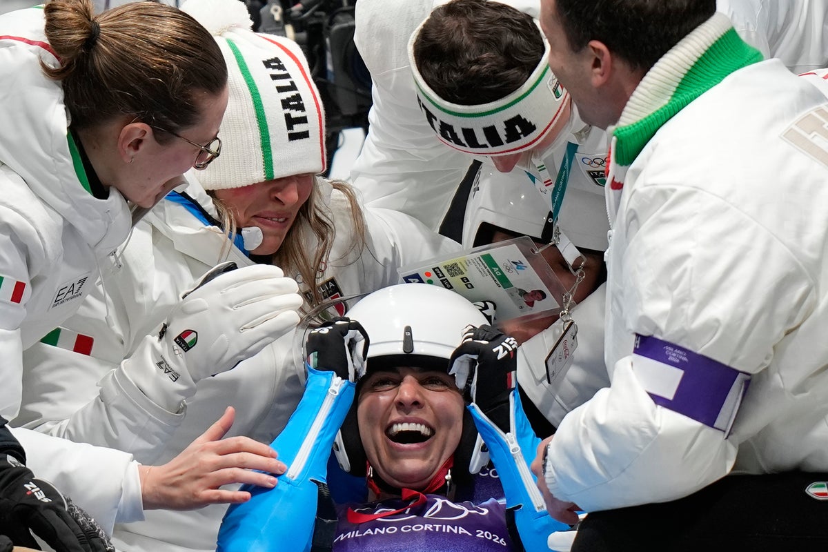 One Extraordinary Photo: Golden moment as Italy celebrates luge win