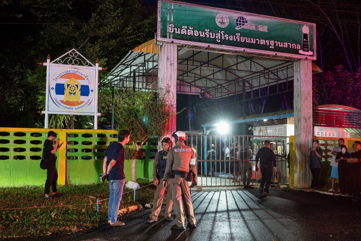 Principal shot and killed in school siege in Thailand – UK Times Principal shot and killed in school siege in Thailand – UK Times