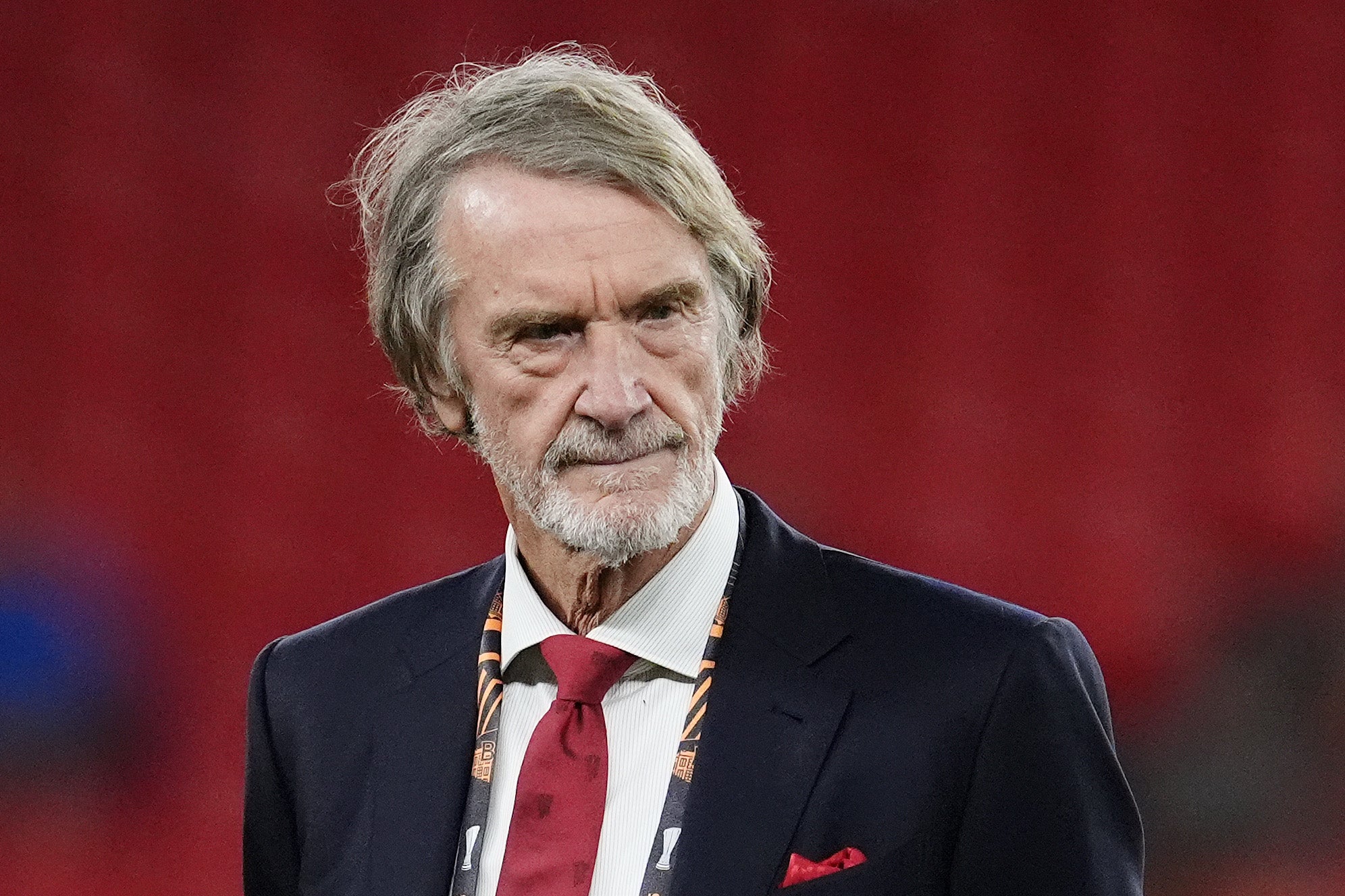 O primeiro-ministro qualificou os comentários de Ratcliffe de “ofensivos e errados”; O prefeito da Grande Manchester, Andy Burnham, chamou-os de “errados, insultuosos e inflamatórios”.