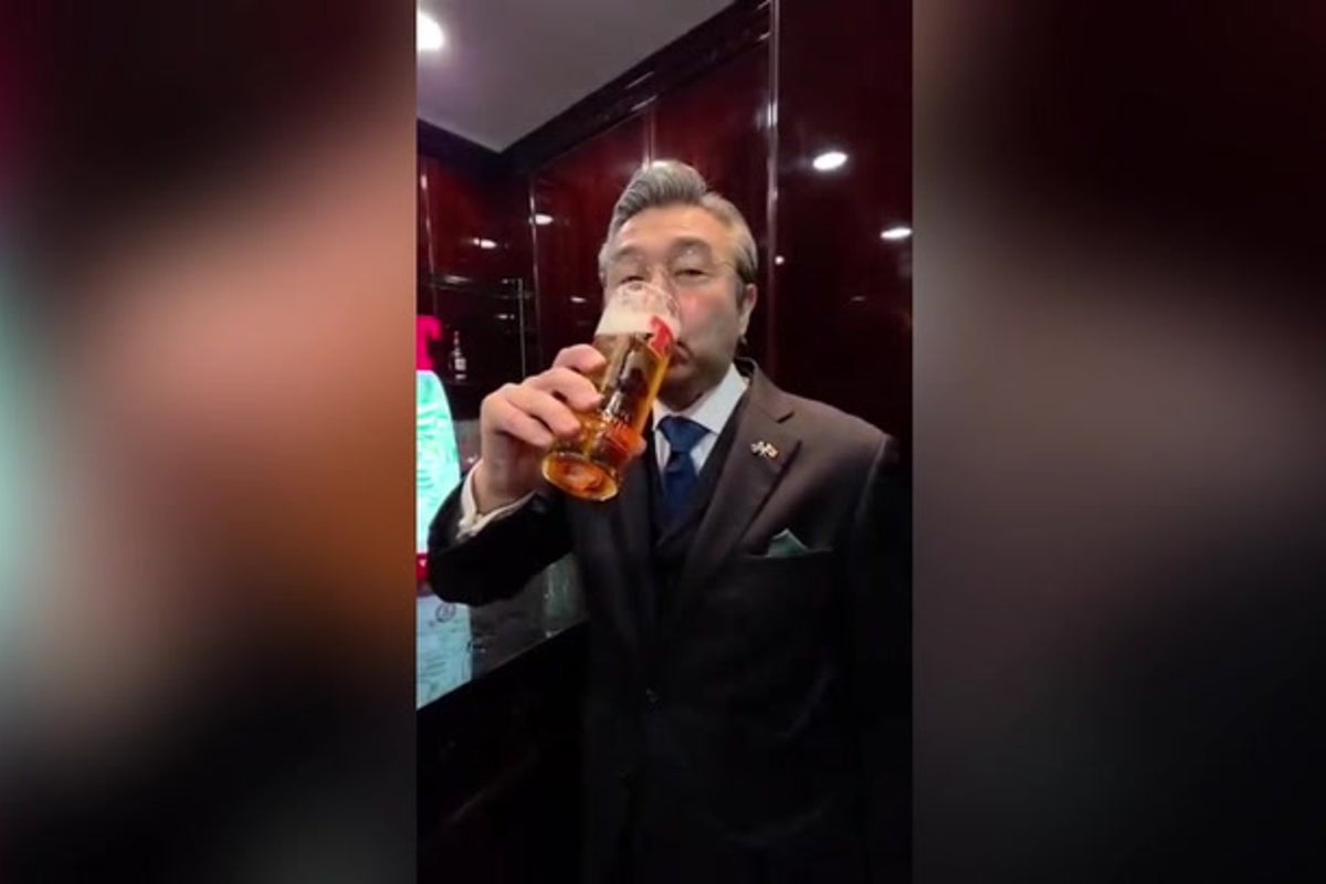 Japanese ambassador enjoys ‘wee swally’ as he samples Scottish lager
