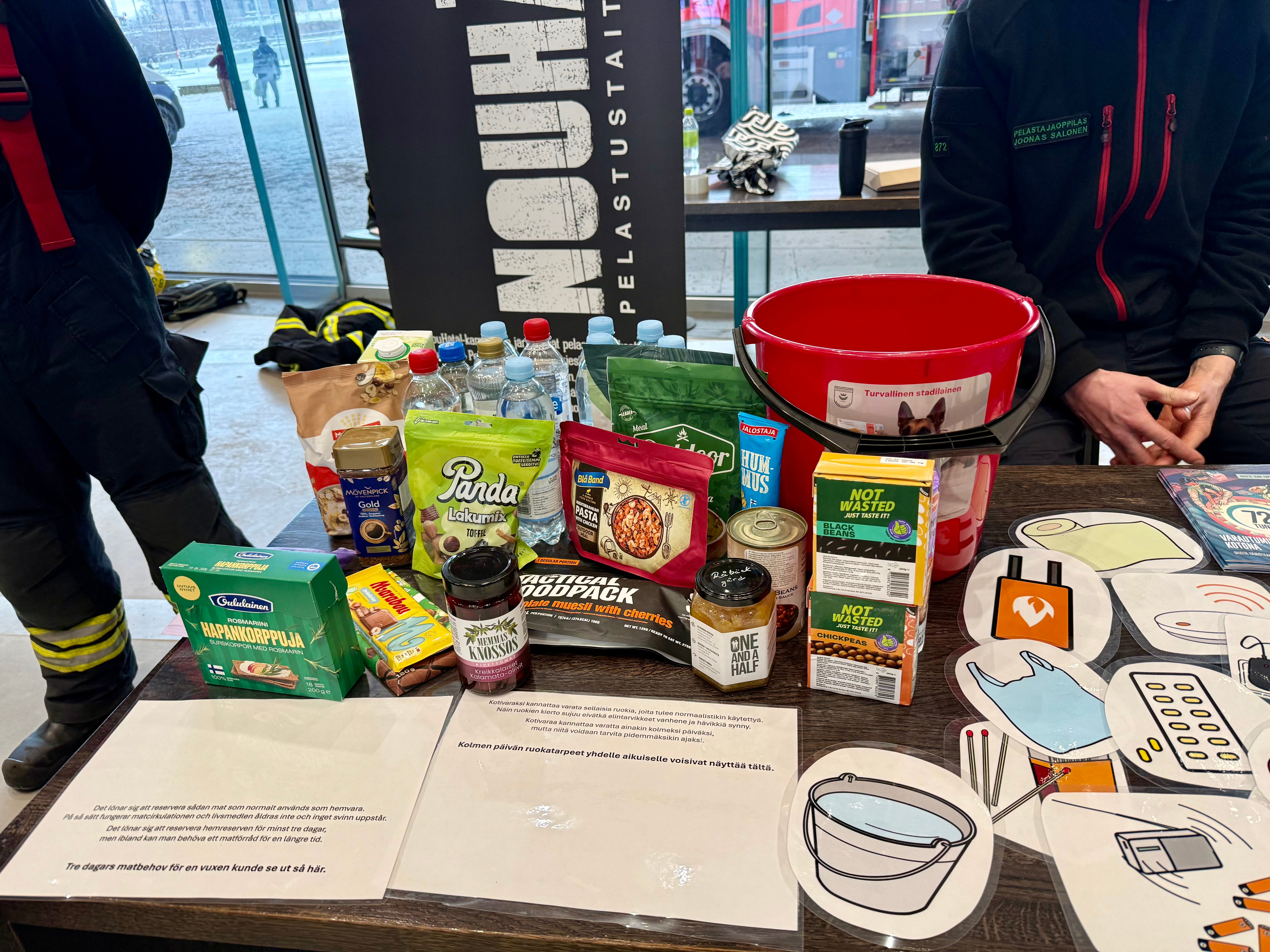 O conceito de 72 horas é bem conhecido em toda a Finlândia e detalha o nível de preparação doméstica esperado