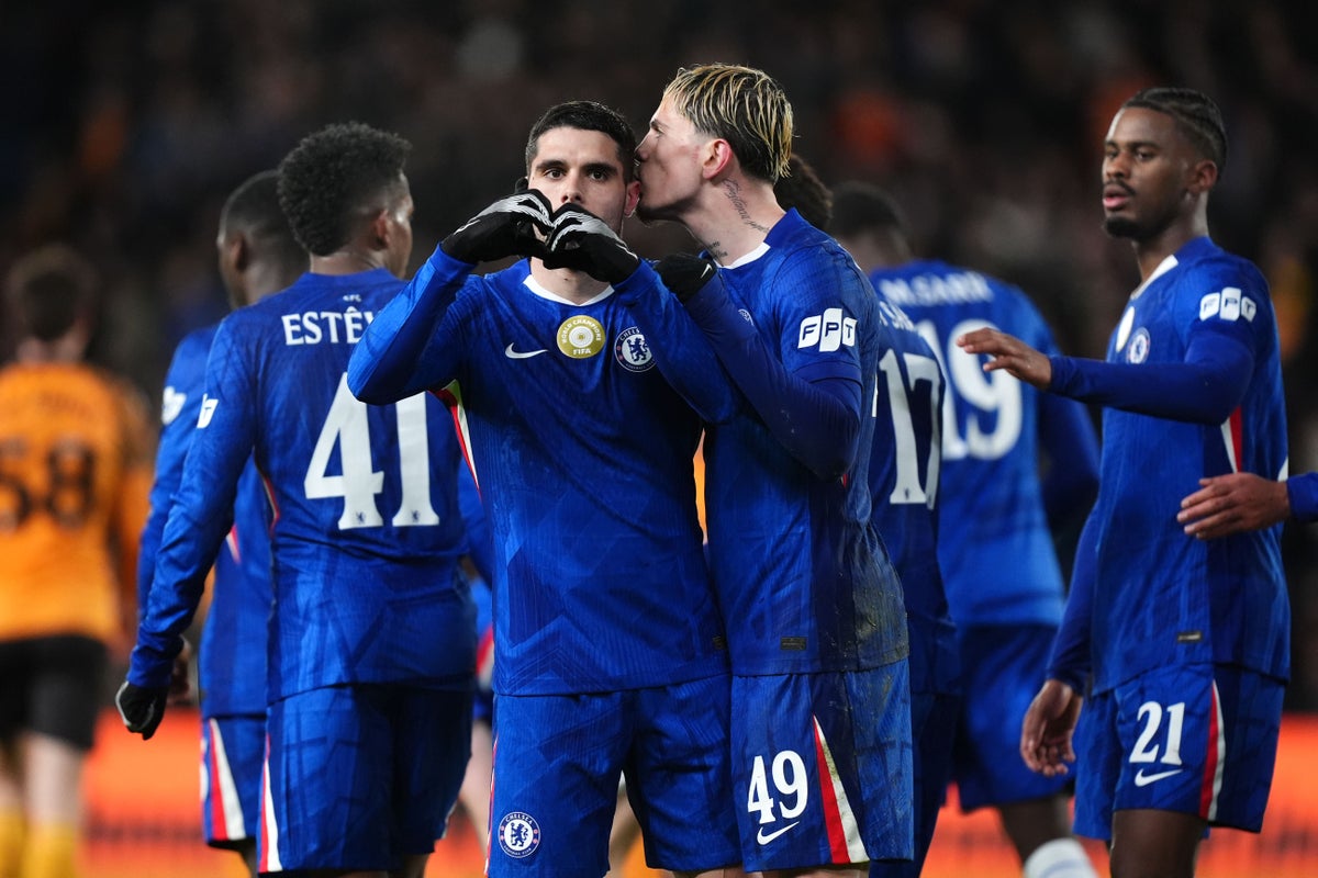 Pedro Neto scores Chelsea hat-trick as Liam Rosenior earns win on return to Hull