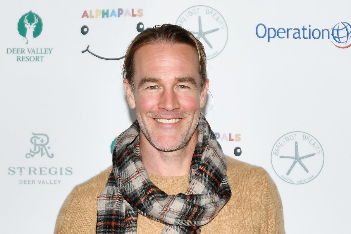 Celebrities defend Van Der Beek family from ‘attacks’ after GoFundMe raises $2 million Celebrities defend Van Der Beek family from ‘attacks’ after GoFundMe raises $2 million