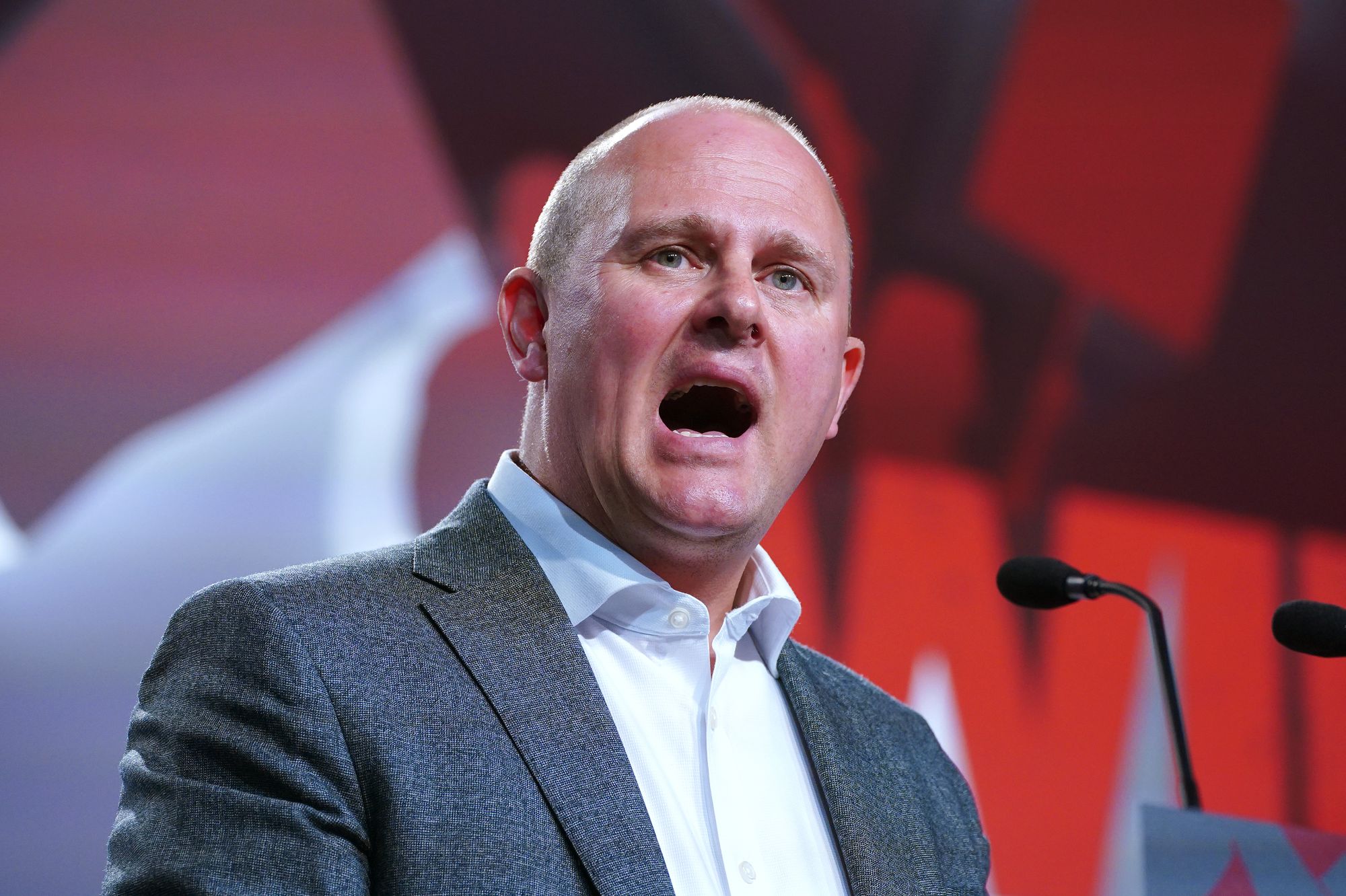 O TUC afirmou que a sua análise concluiu que a mulher média trabalha efectivamente 47 dias por ano de graça e começa a ganhar hoje, em comparação com o homem médio.