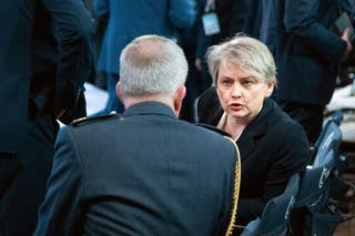 O secretário dos Negócios Estrangeiros falará às emissoras um dia depois de o Reino Unido culpar o Estado russo pela morte de Alexei Navalny