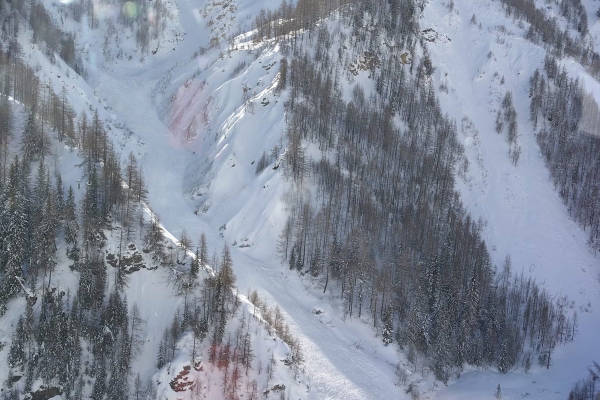 Two skiers killed in avalanche in northern Italy