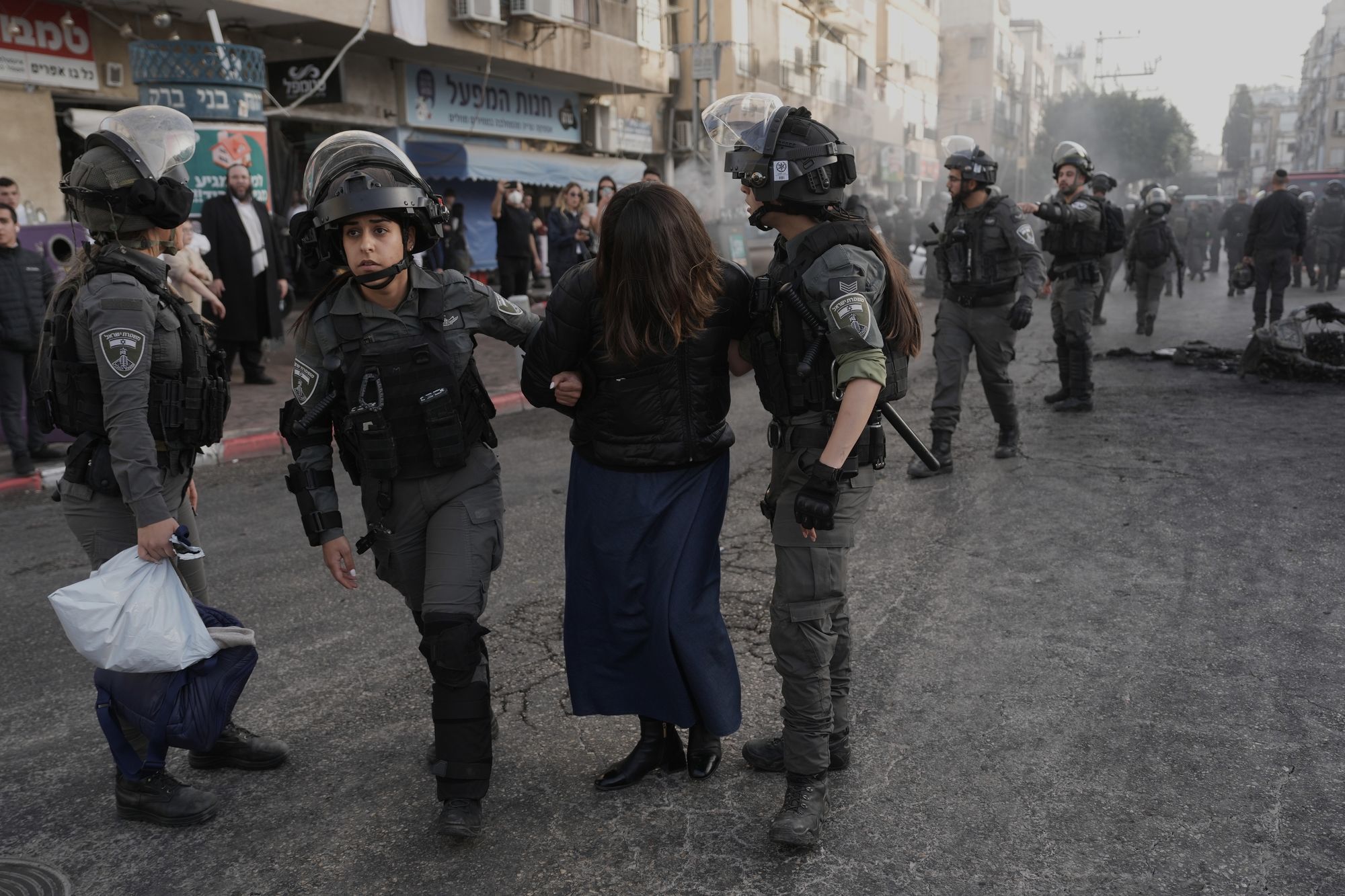 Almost 30 arrested after female IDF soldiers chased through the streets of Tel Aviv