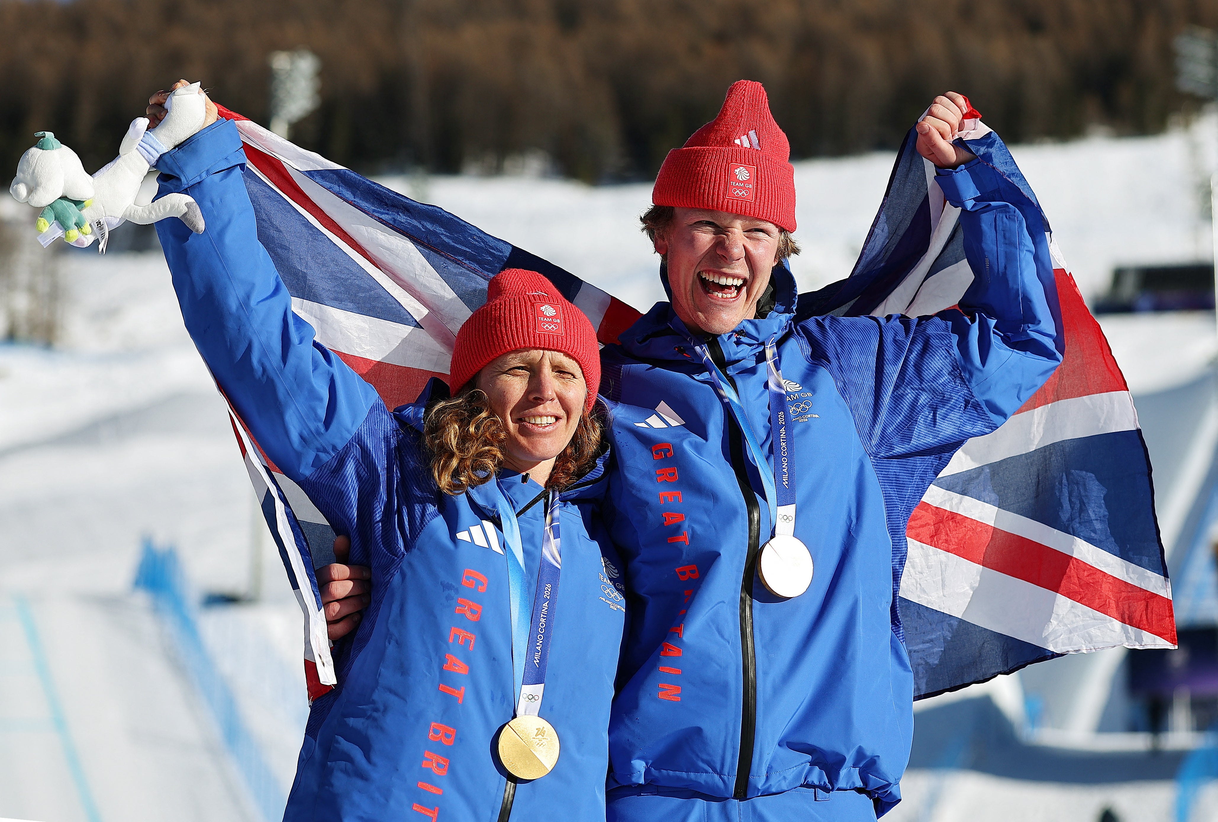 Након што су пропустили подијум у појединачним дисциплинама, Нигхтингале и Банкес су освојили злато као тим