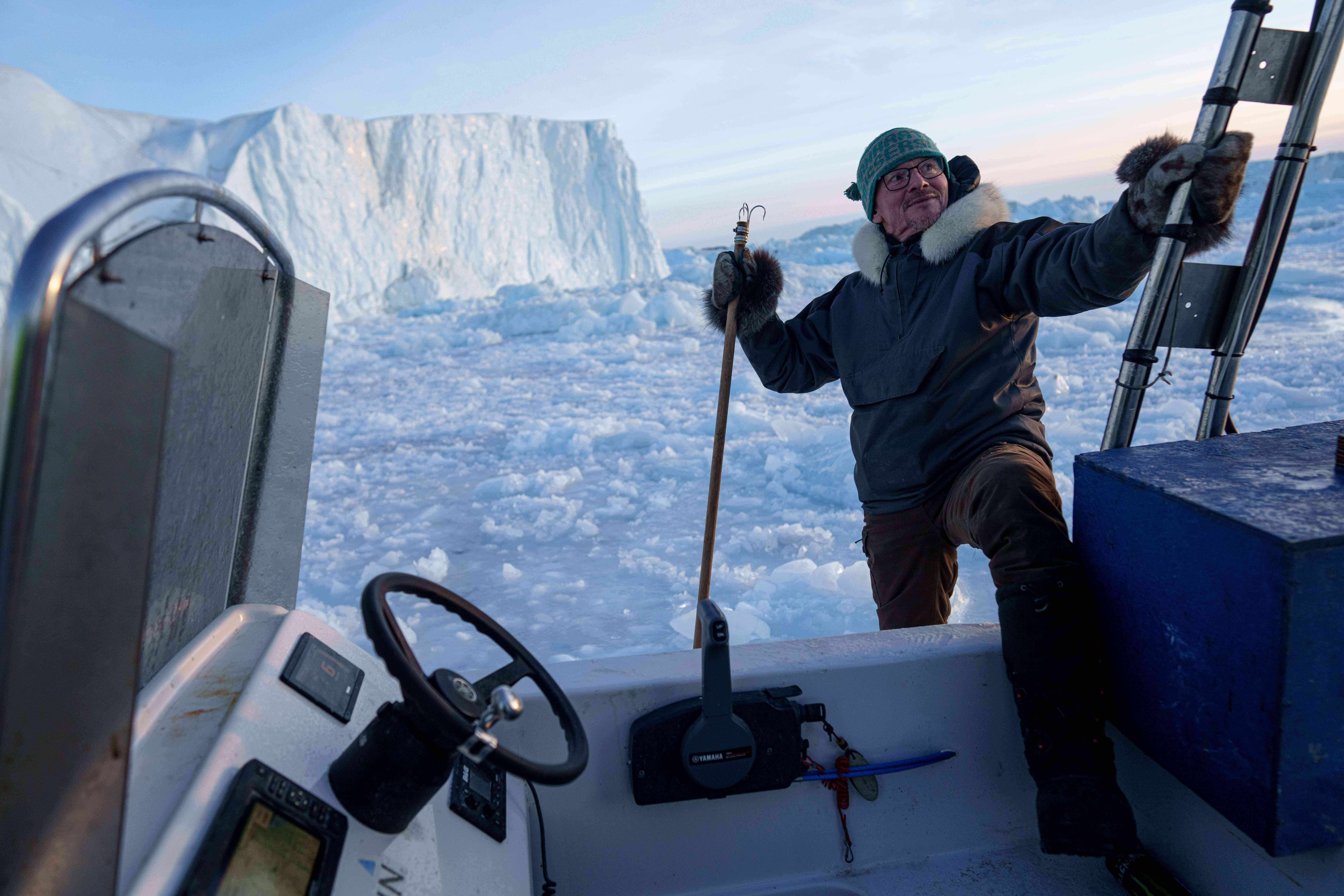 Climate Greenland Sled Dogs