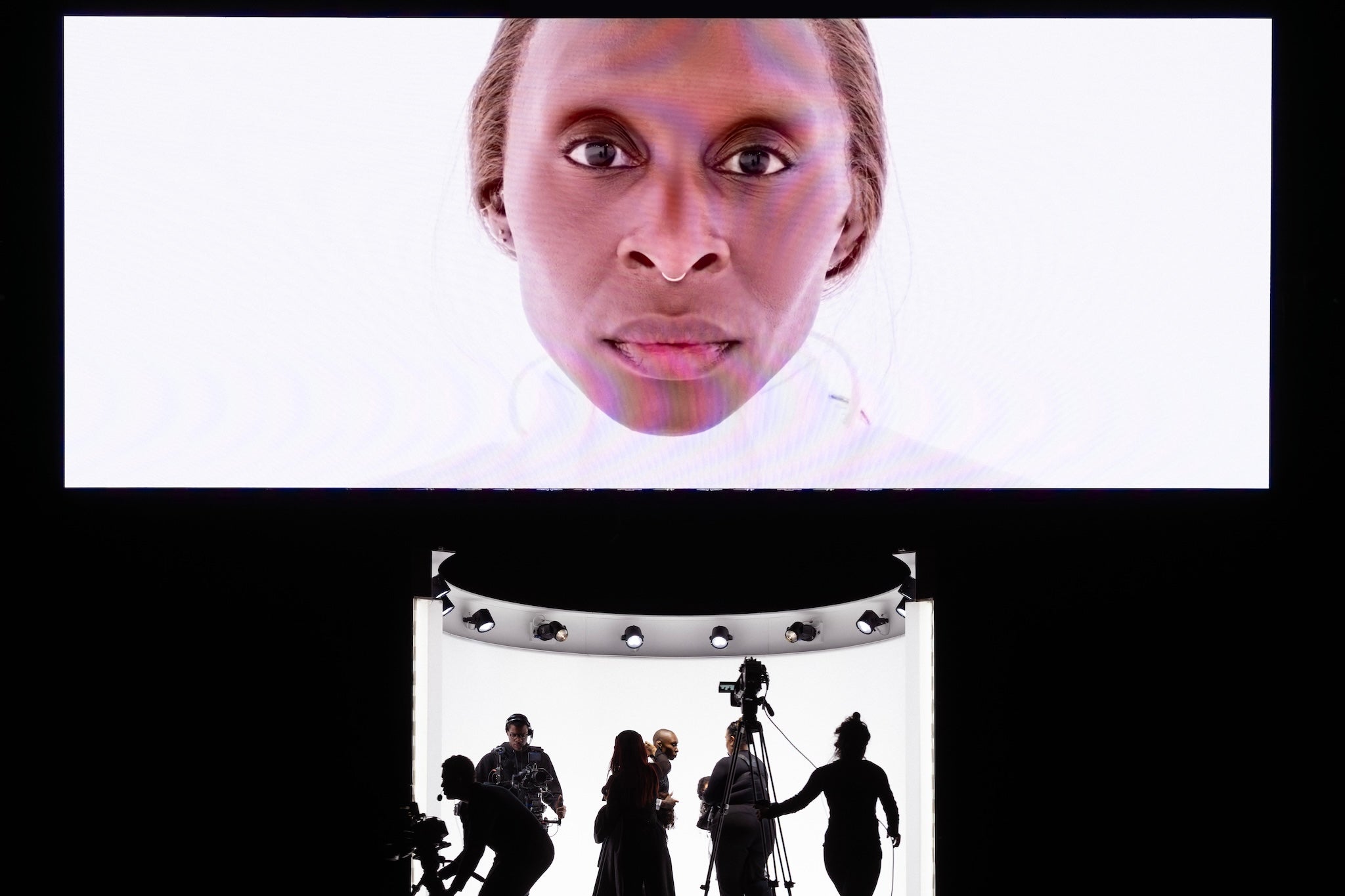 Kip Williams has taken a completist approach to ‘Dracula’, cramming in all the novel’s twists and turns even when they don’t add much to the experience