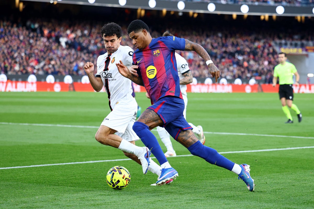 Man United set Marcus Rashford price amid Barcelona interest Man United set Marcus Rashford price amid Barcelona interest