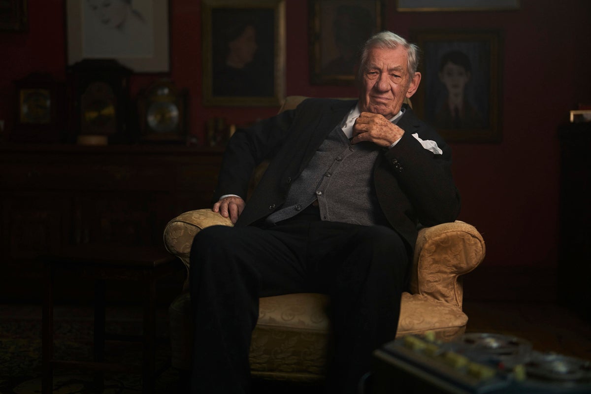 Sir Ian McKellen opens up on challenges of playing LS Lowry for new BBC documentary