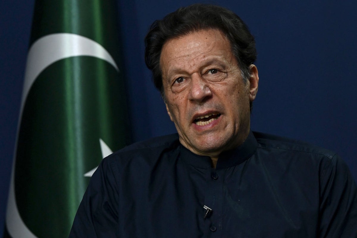 Gower, Waugh and Gavaskar among cricket legends calling for Imran Khan to receive proper medical care