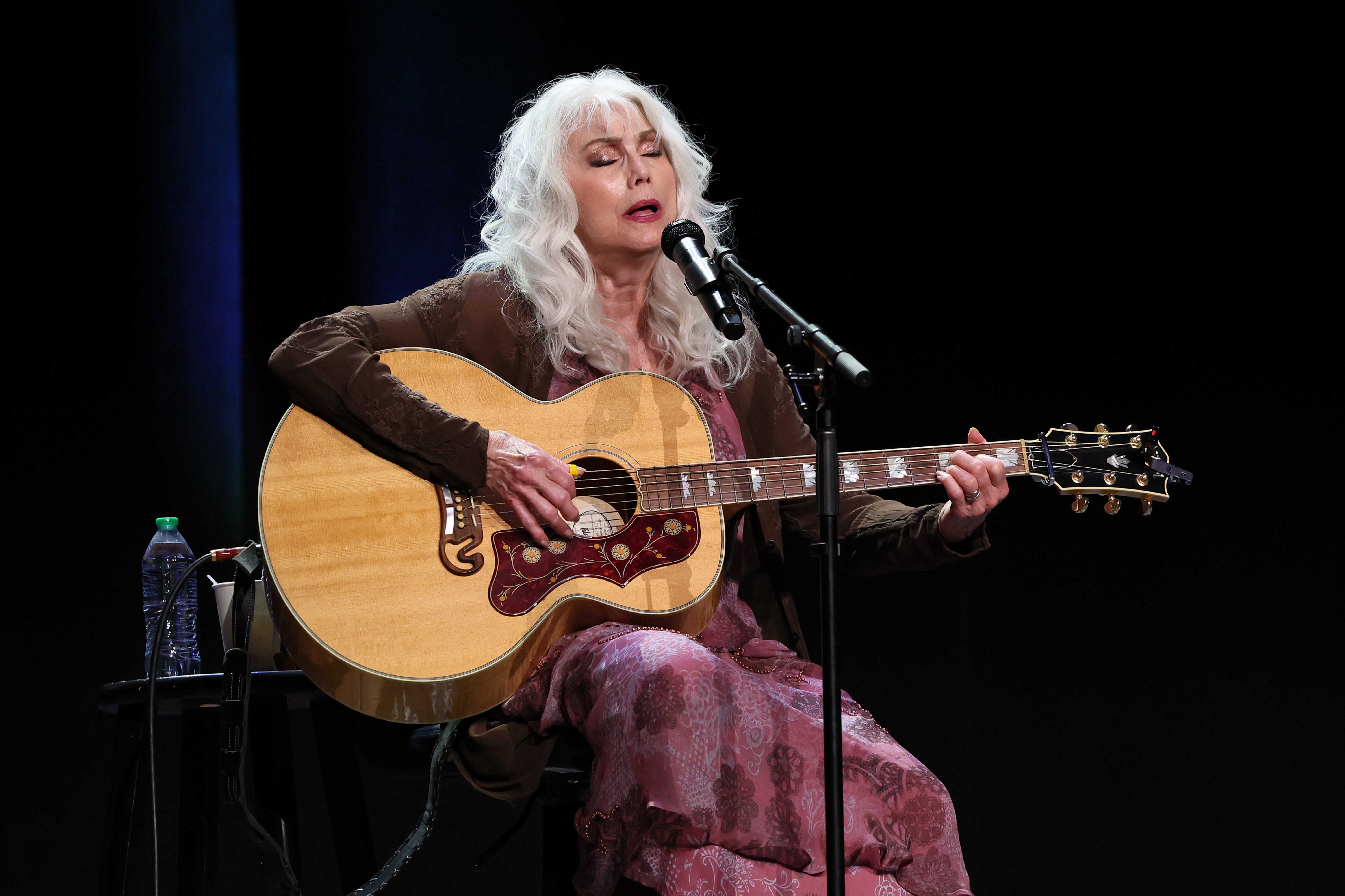 Emmylou Harris performing last year at the 2025 CMA Triple Play Awards