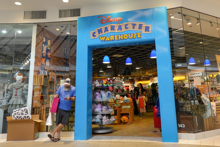 The Disney Character Warehouse clearance store at Sawgrass Mills Outlet Mall in Sunrise, Florida, is set to close on April 15, according to Cast Members and fan posts