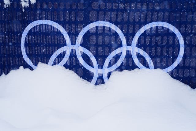 <p>Heavy snow has fallen at the Winter Olympics</p>