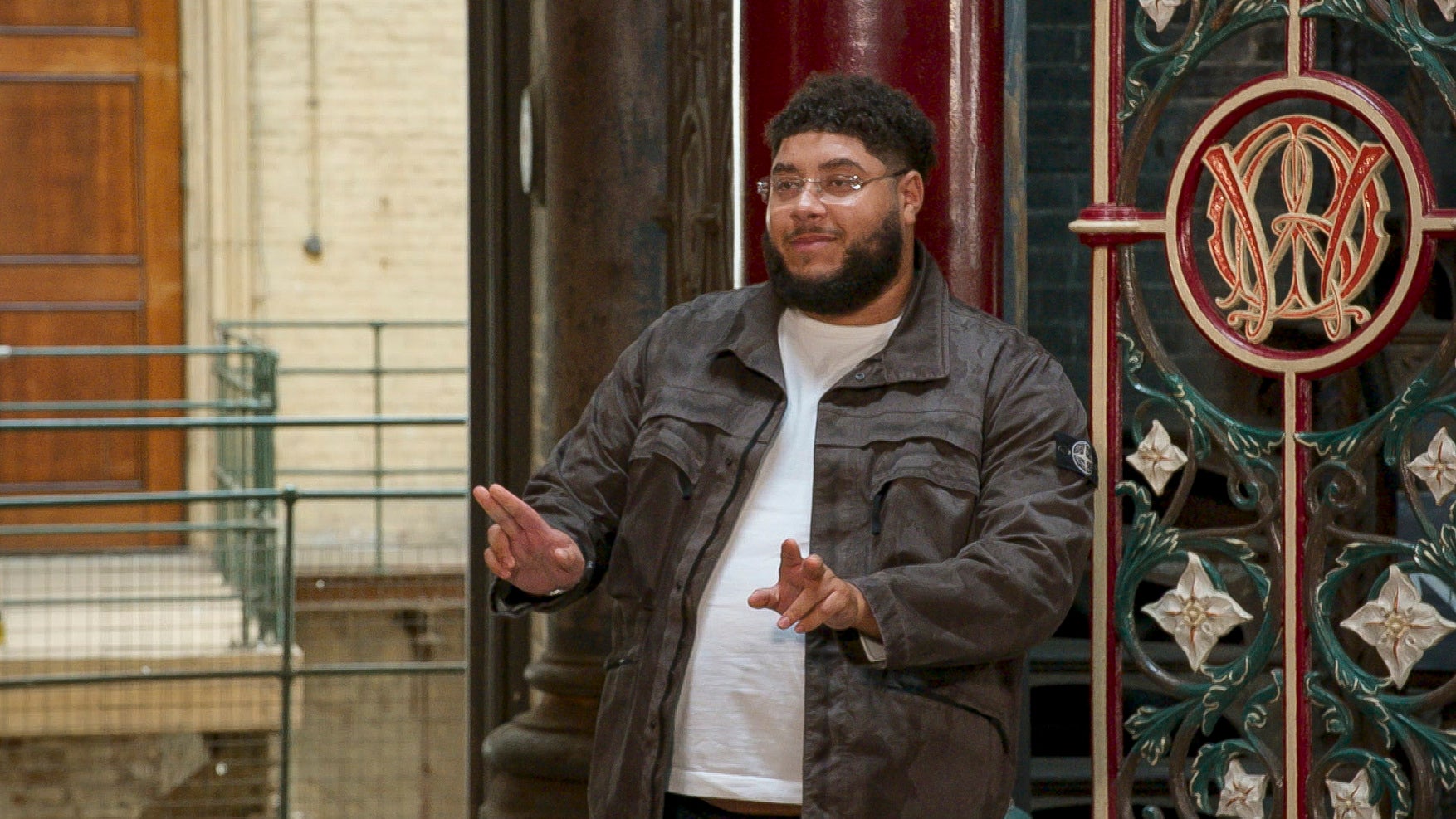 Bug Zuu ha fatto un'apparizione come ospite