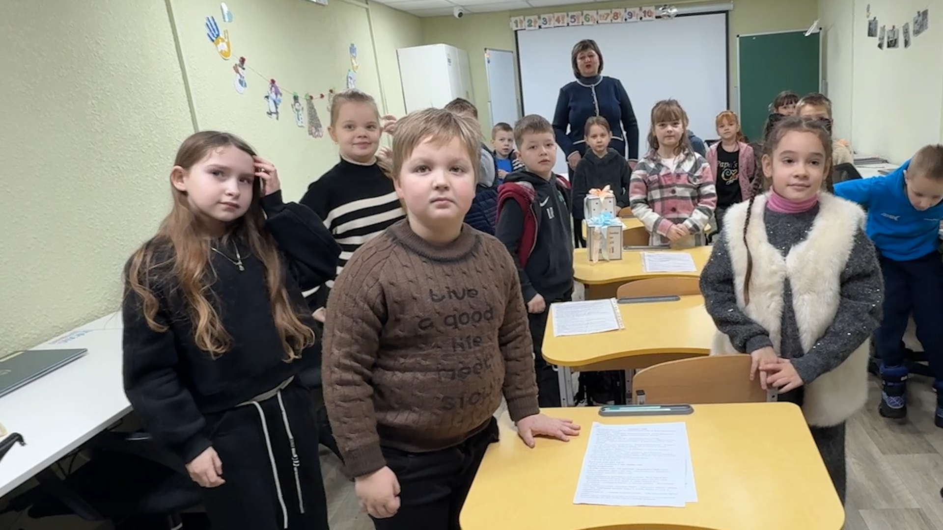 The underground school offers counselling, social support, supplementary education and meals to chatter over to children