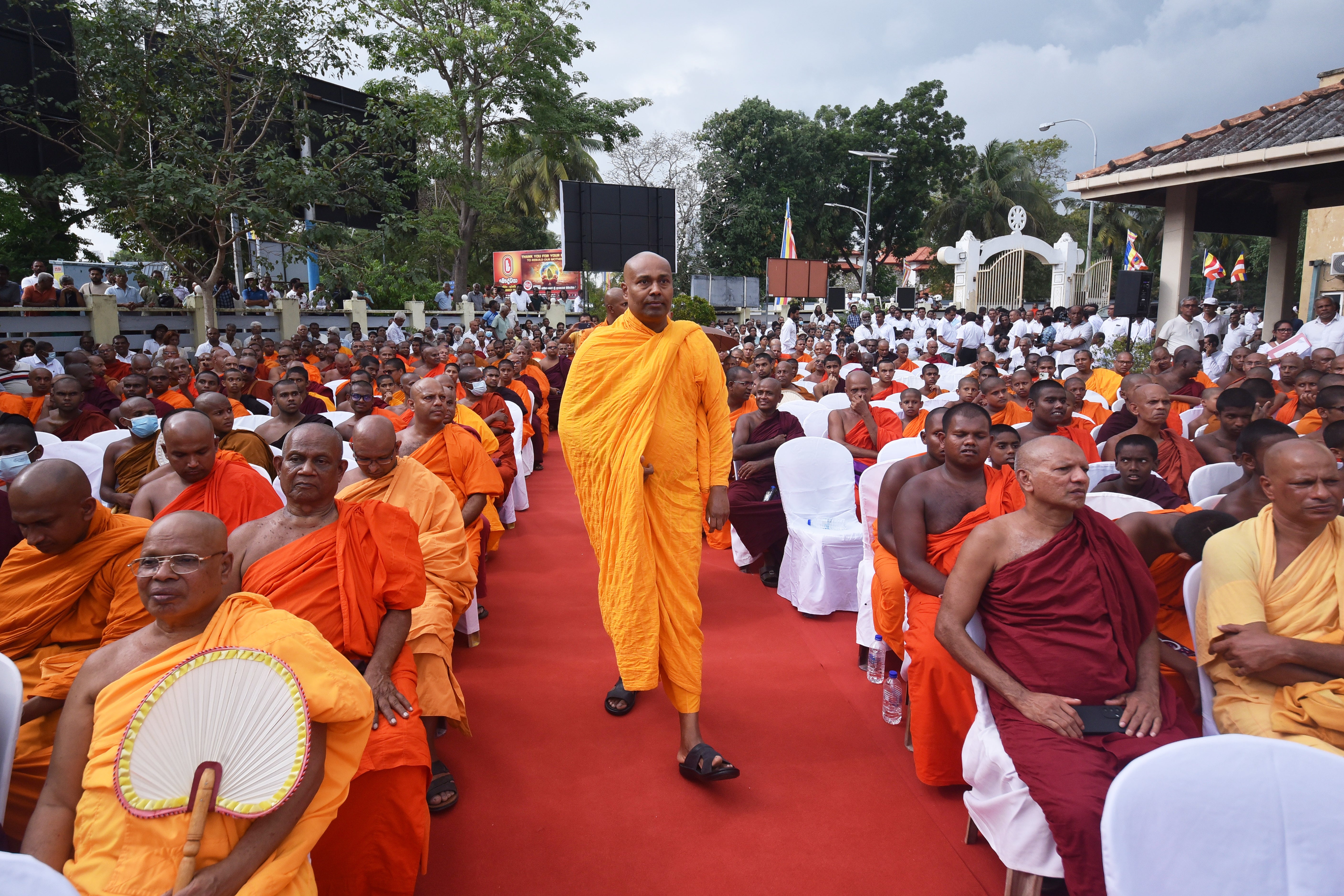 Sri Lanka Buddhist Monks