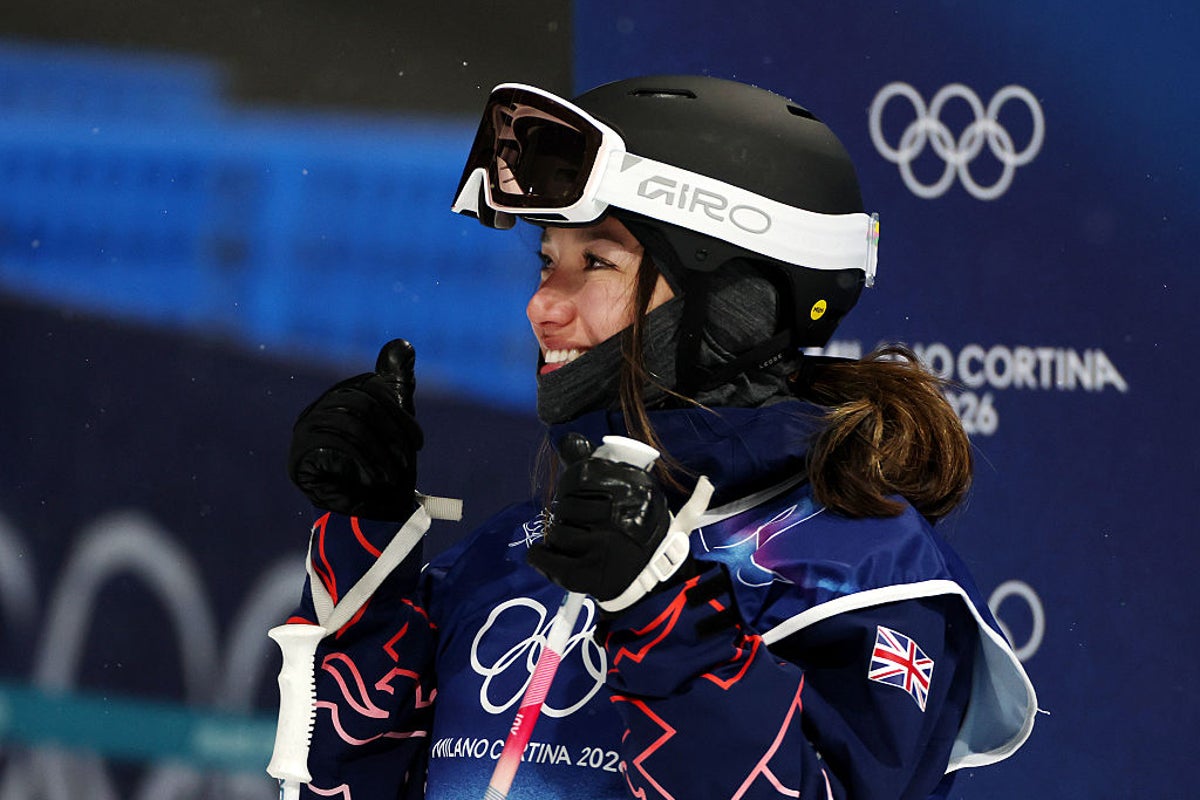 Sibling rivalry fuels Zoe Atkin’s bid for Winter Olympics gold eight years after sister’s bronze Sibling rivalry fuels Zoe Atkin’s bid for Winter Olympics gold eight years after sister’s bronze