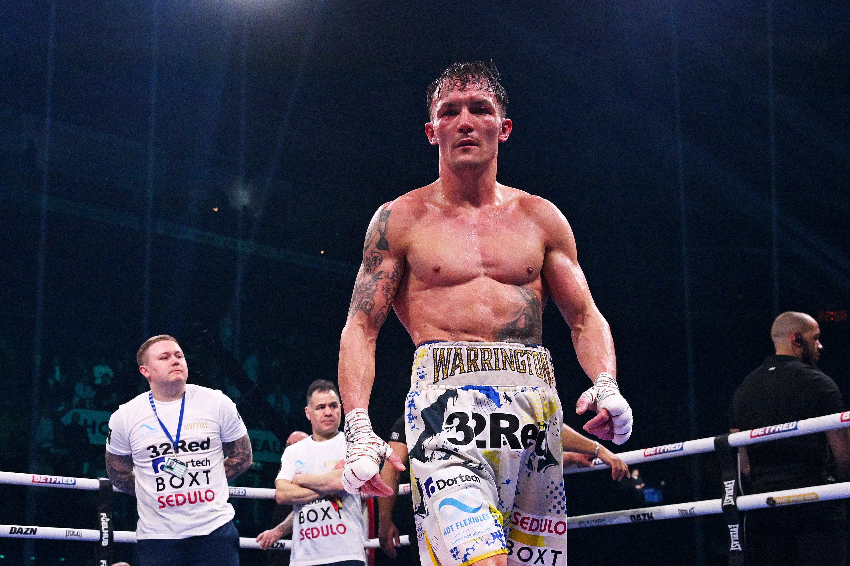 Warrington fell to a second loss to his domestic rival