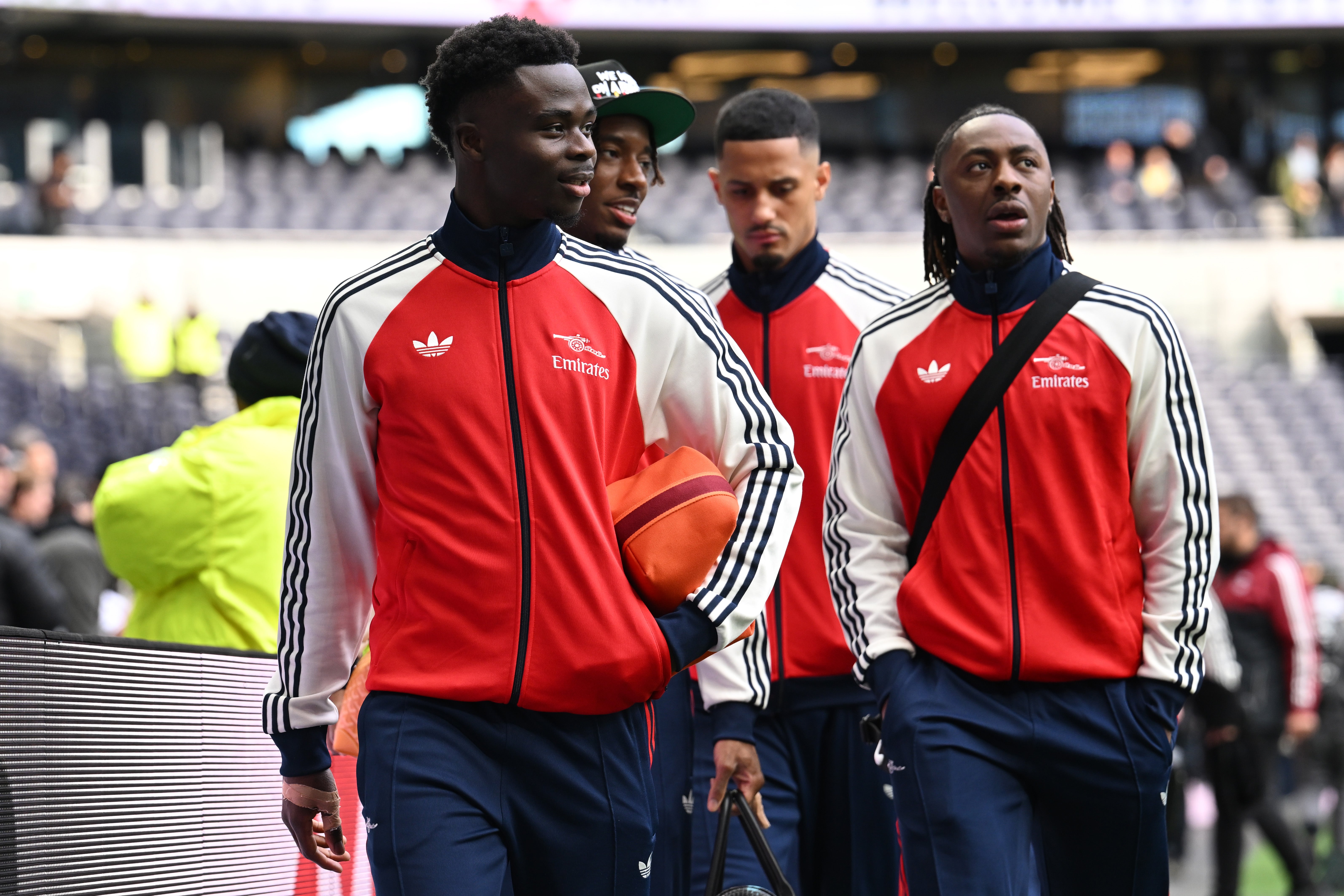 <p>The Arsenal players arrive at the Tottenham Hotspur Stadium</p>
