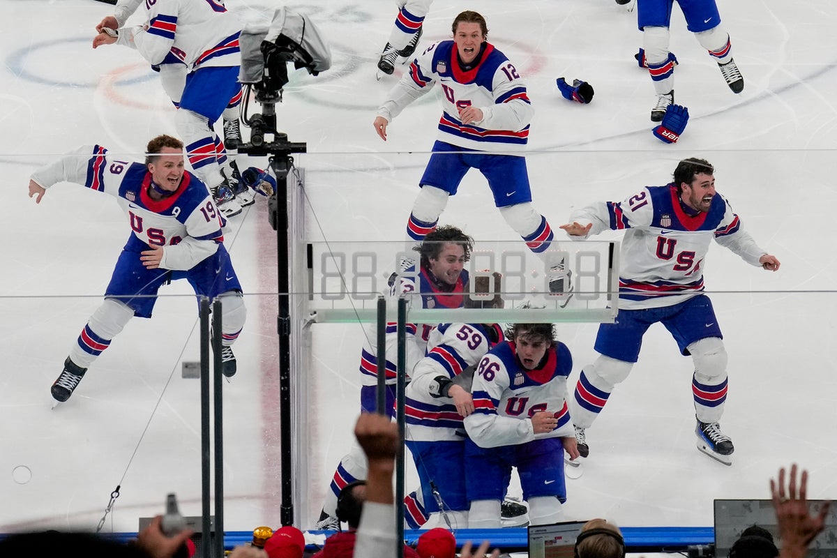 U.S. wins men’s hockey gold in the final medal event of the Winter Olympics, in photos – UK Times