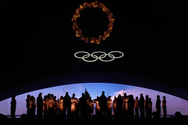 MILÁN-CORTINA-CLAUSURA