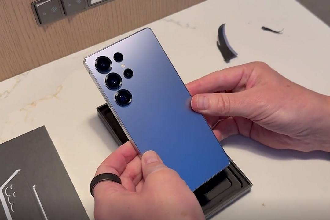 <p>A new series of Galaxy phones are on their way </p>