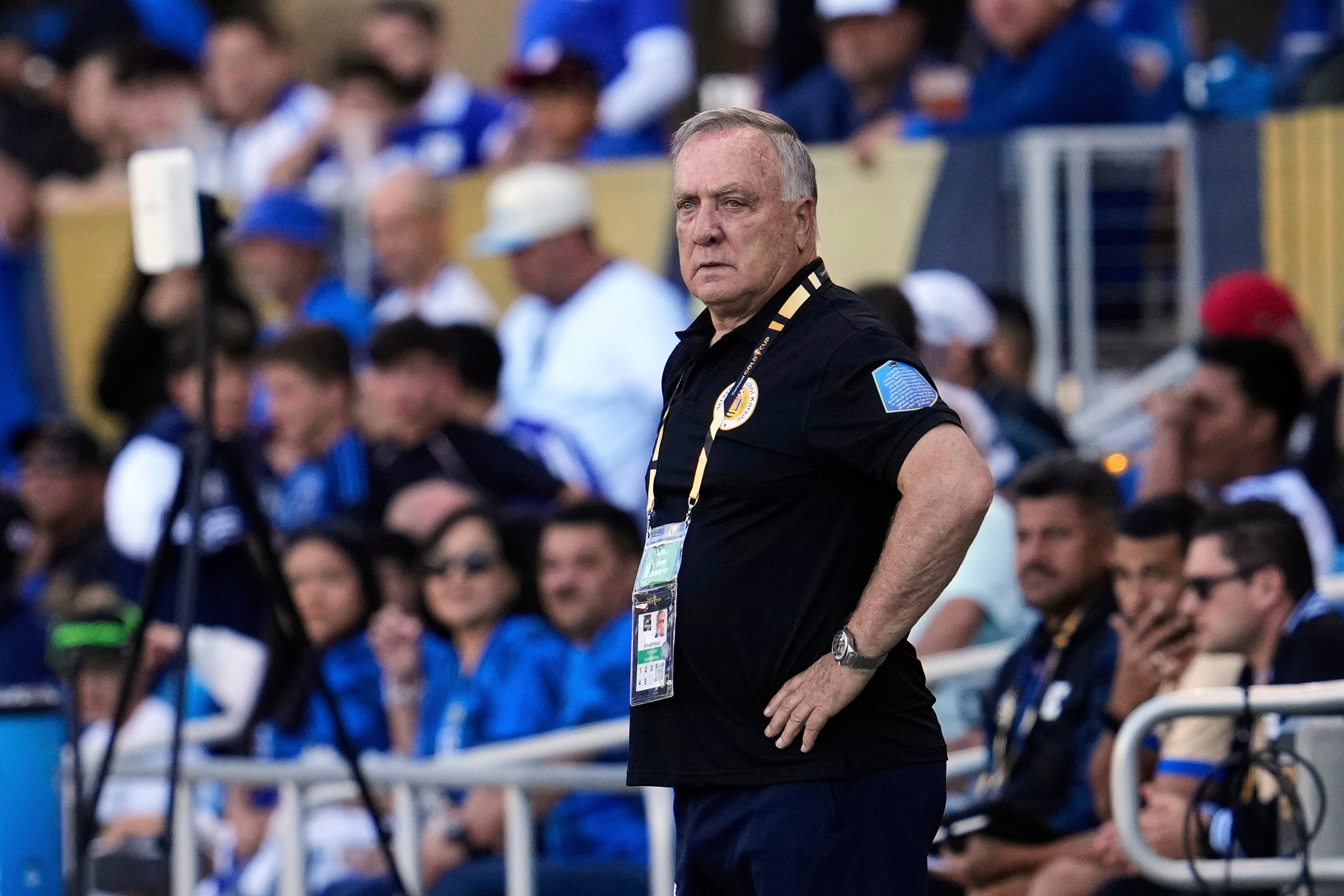 <p>Advocaat has resigned as manager of Curacao</p>