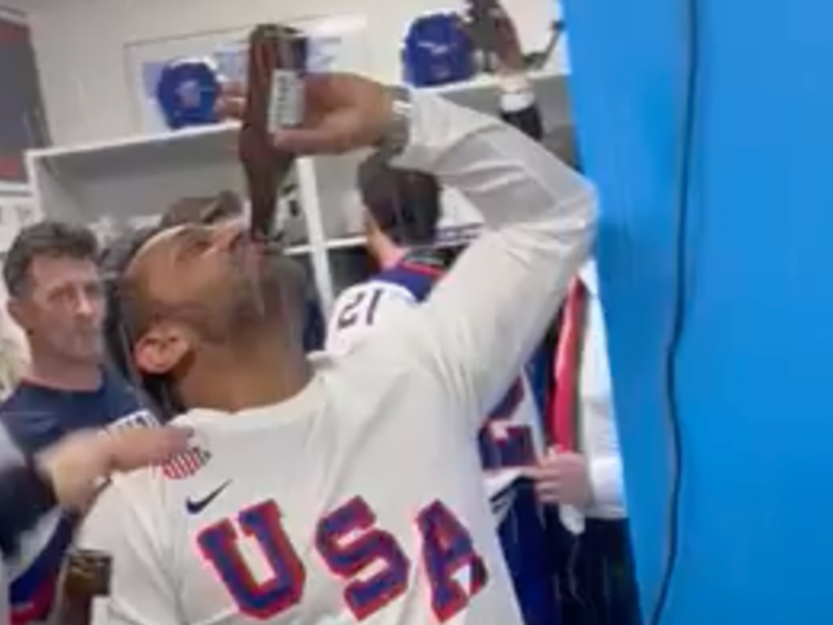 FBI-director-Kash-Patel-downs-beers-with-victorious-USA-hockey-team-during-official-trip-to-Winter-O.png